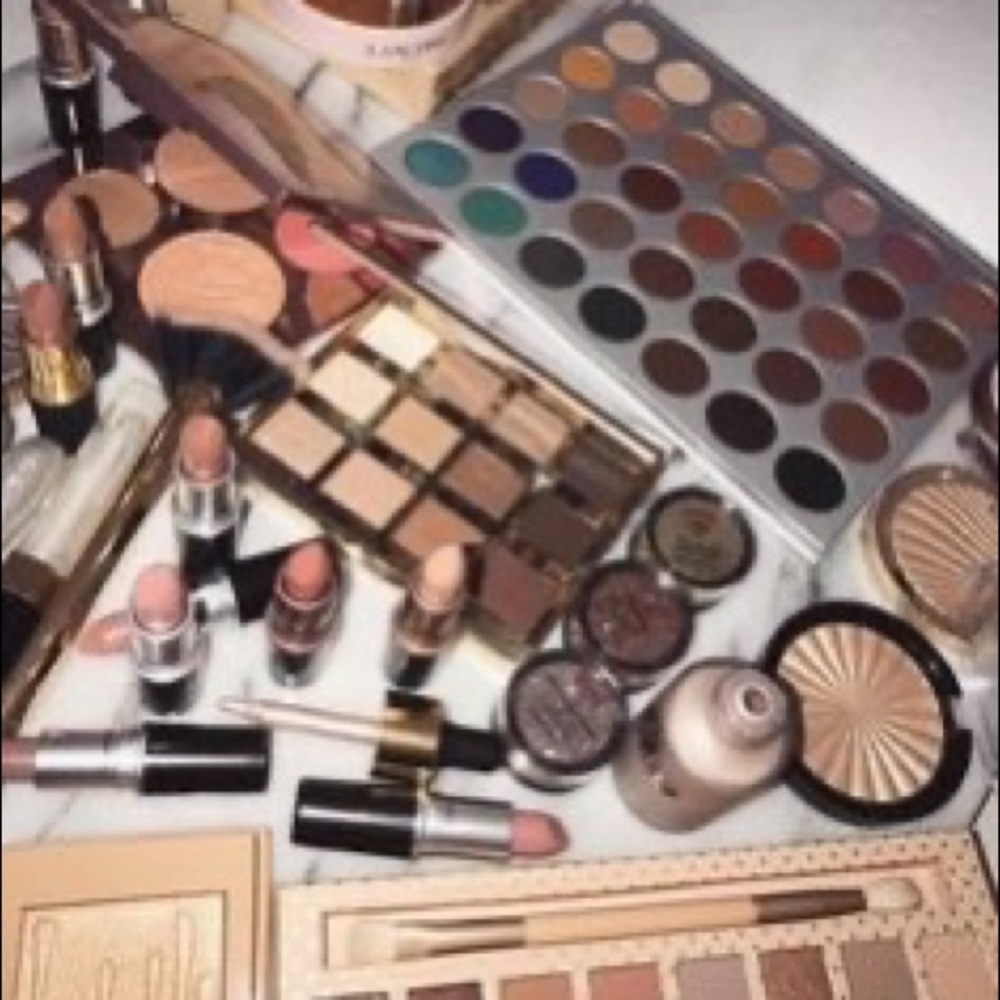 Meet your Posher, Karla